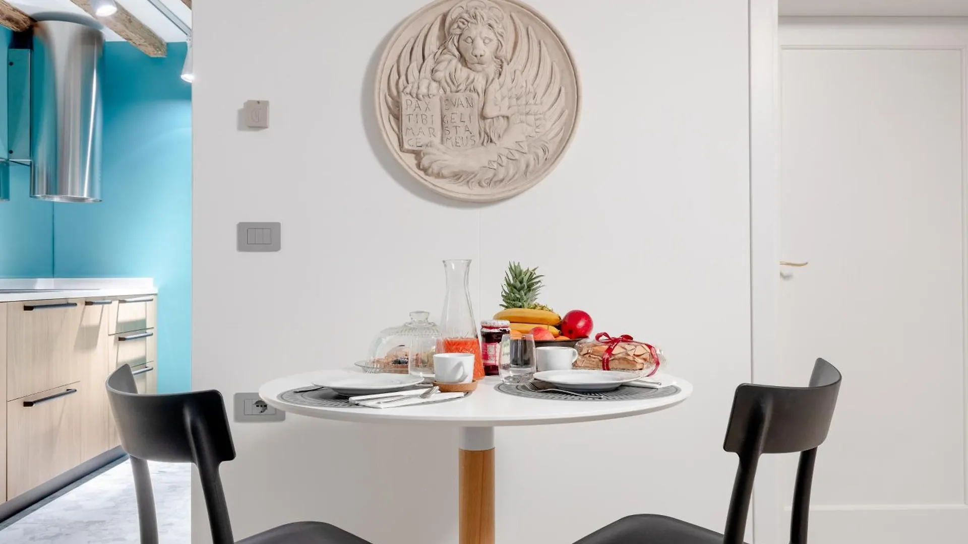 La Caorlina - Pied A Terre - Bas-Relief Apartment Venice Italy